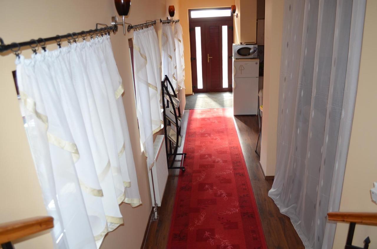 Holdfenyszallas Bed & Breakfast Szeged Exterior photo